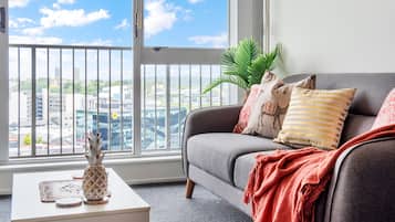 Apartment | Living room | Smart TV, Netflix, streaming services