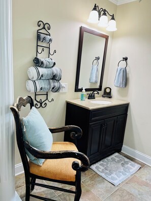 Nicht klassifiziertes Bild, 4 von 12, Schaltfläche