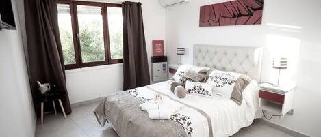 1 多间卧室、WiFi、床单