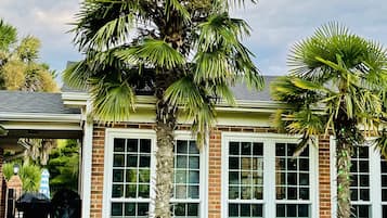 Enceinte de lâhĂ©bergement