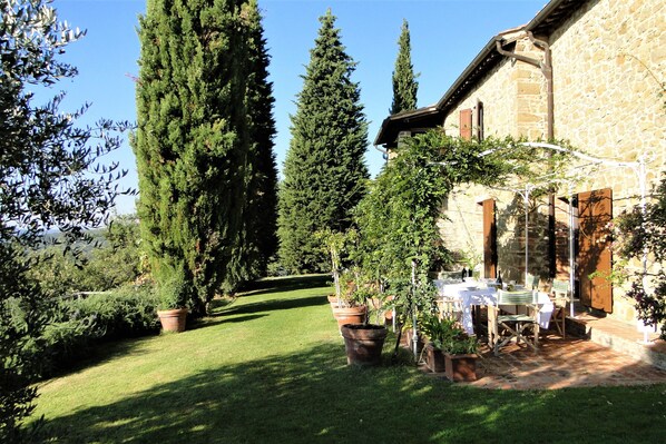 Villa, 5 Bedrooms, Smoking, Private Pool | Garden view