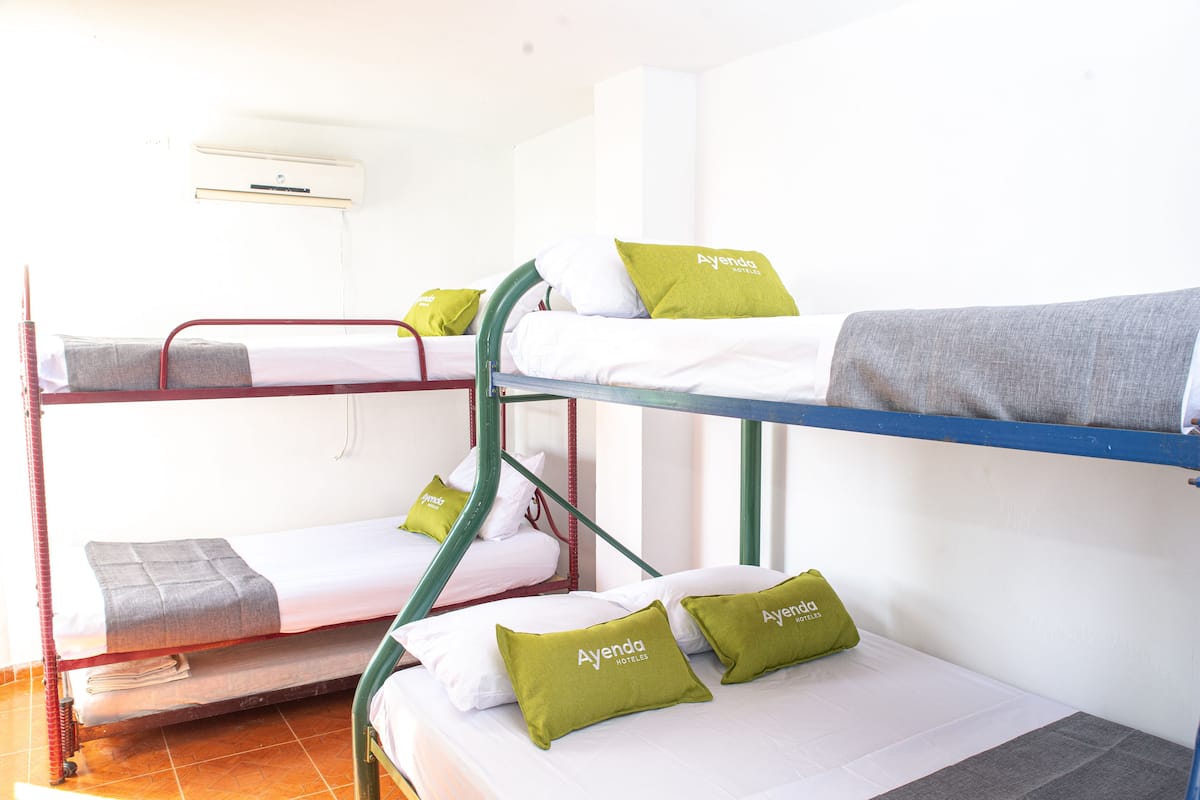 Wifi gratis y ropa de cama