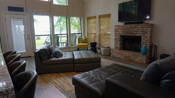 TV connectée, cheminée