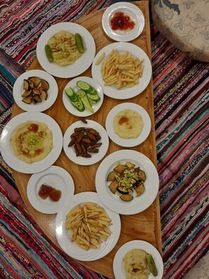 Free daily continental breakfast  - El Gammal Boutique camp (Nuweiba)