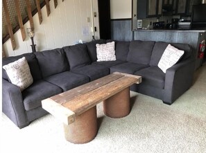 TV, fireplace, DVD player - Mineshaft Chalets Side #1 (Upson)