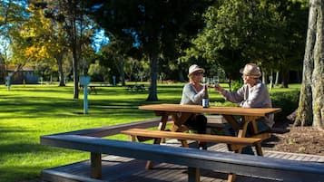 Kawasan BBQ/berkelah