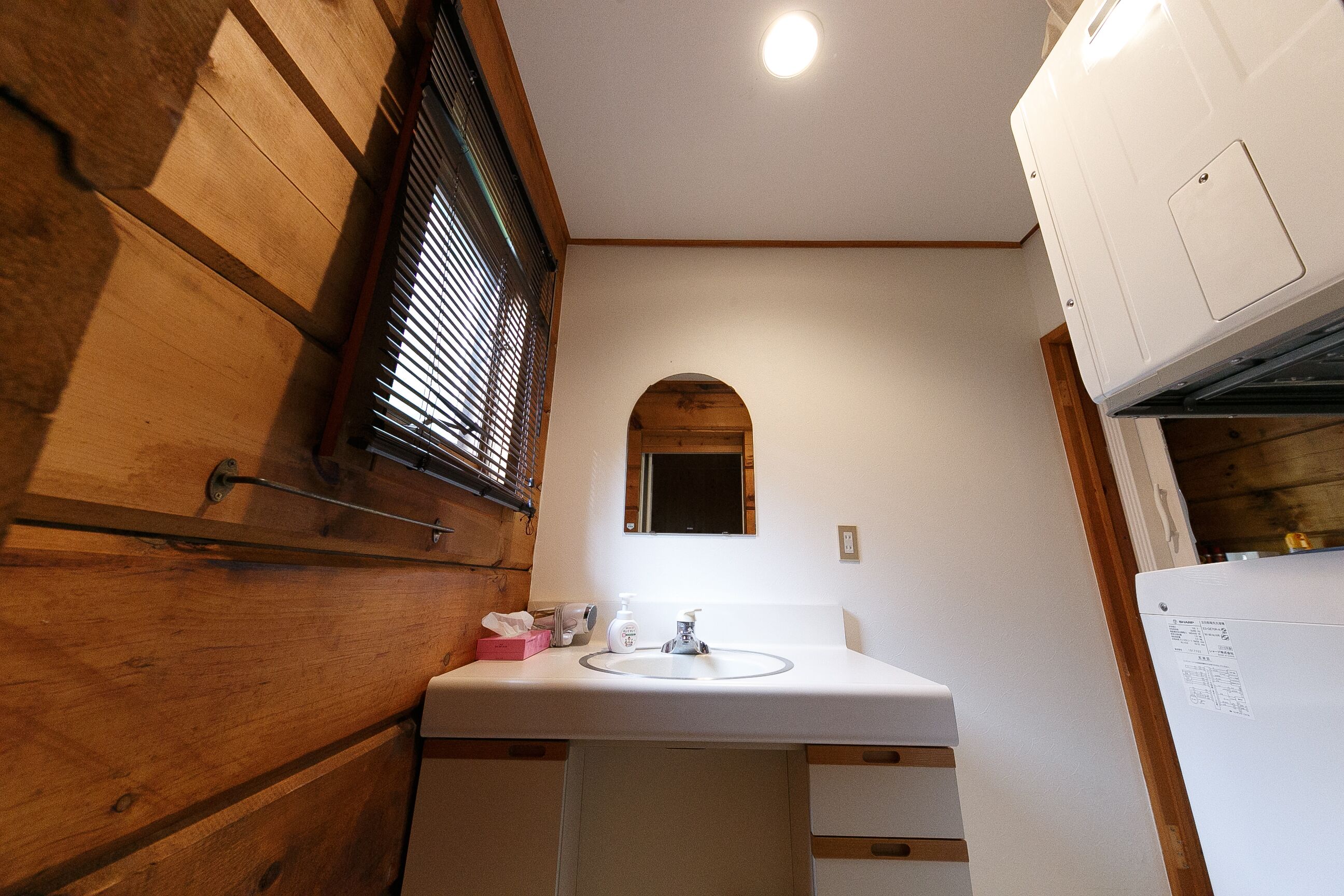 Family Cabin | Bathroom | Combined shower/tub, hair dryer, slippers, electronic bidet