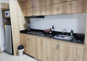 Fridge, microwave, coffee/tea maker, blender