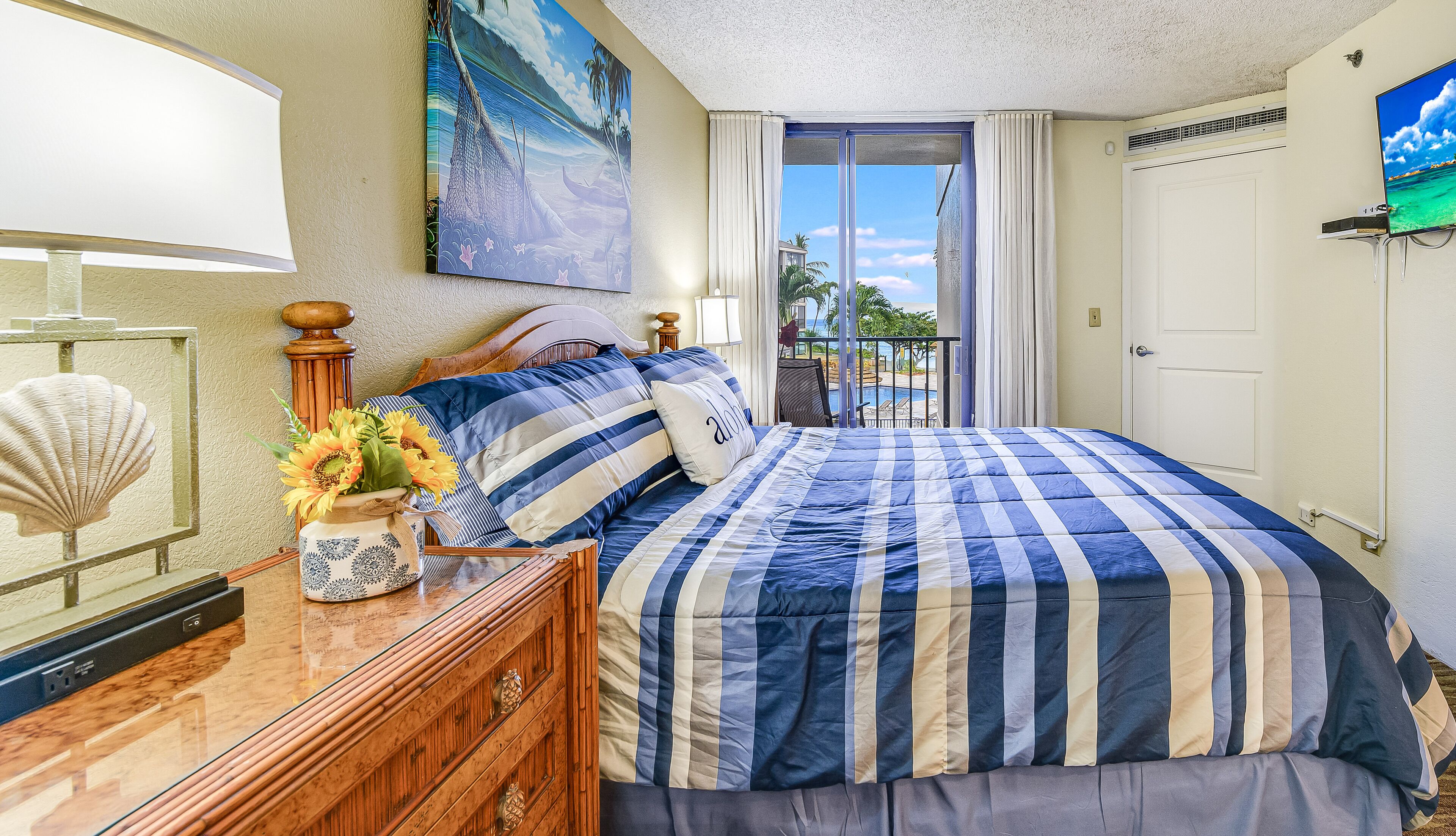 2 bedrooms, in-room safe, iron/ironing board, free WiFi