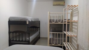 5 bedrooms, free WiFi