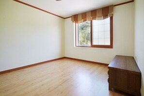 Room (B - 301) | Free WiFi