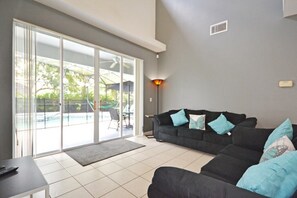 Villa | Living room | Flat-screen TV - Endless Summer (Haines City)
