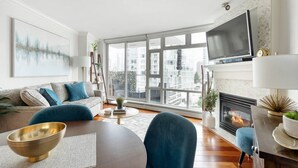 Smart-TV, Kamin