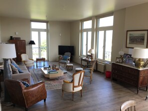 Smart TV - Remarkable rental with dream views in Saint-Lunaire (Saint-Lunaire)