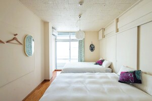 Apartamento superior, 2 habitaciones | 2 dormitorios, escritorio, wifi gratis