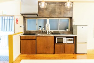 Apartamento superior, 2 habitaciones | 2 dormitorios, escritorio, wifi gratis