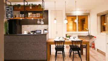 Comfort-Villa, 3 Schlafzimmer, Nichtraucher, mit Bad | 3 Schlafzimmer, individuell dekoriert, individuell eingerichtet