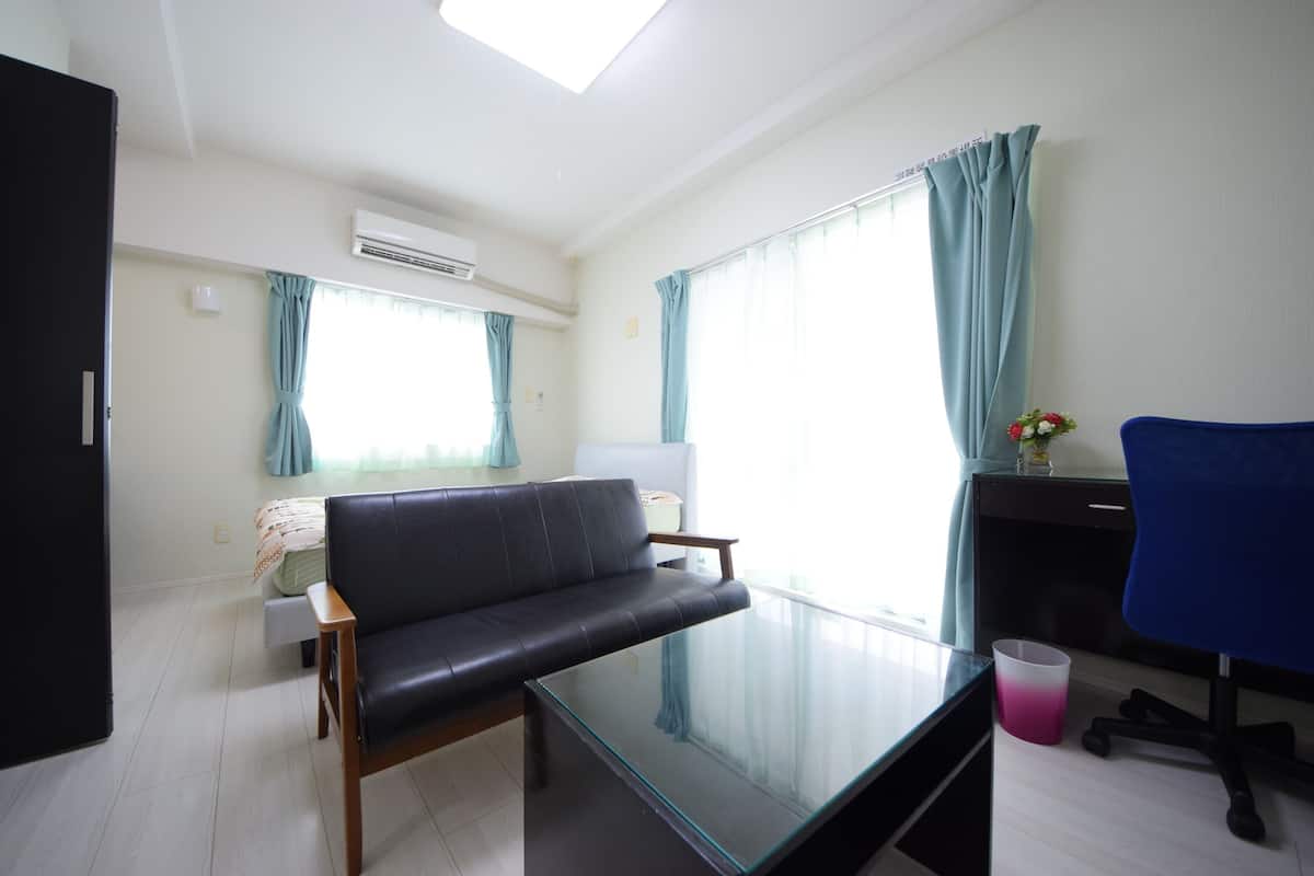 Double Room (501) | Living area | Flat-screen TV