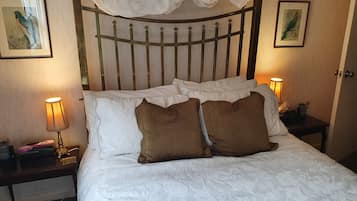 Deluxe Double Room | 1 bedroom, premium bedding, individually decorated