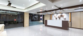 Capital O 45382 Akshar Inn By Jash Hotel