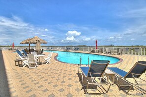 Pool - Beachfront, Third-Floor, Pool - Gulf'n My Life Away (Port Aransas)