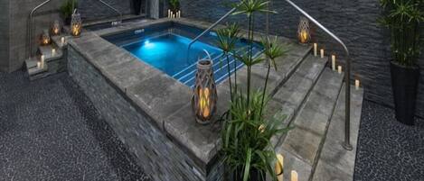 Indoor pool, outdoor pool