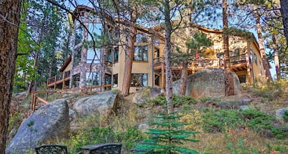 Fall River Hideaway in Estes - 3 Mi to Nat'l Park!