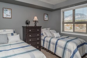 2 bedrooms, desk, iron/ironing board, travel cot
