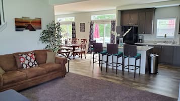Smart TV, fireplace, video games, DVD player