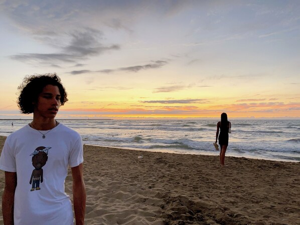 Beach - Enjoy a real homestay! (河北郡内灘町向陽台)