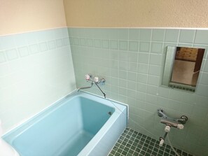Bathtub, hair dryer, towels, soap - Enjoy a real homestay! (河北郡内灘町向陽台)