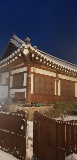 Exterior - Danyang Sobaeksan Hanok Pension (Danyang)