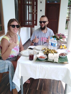 In-room dining - Field island villa Ahangama (Ahangama)