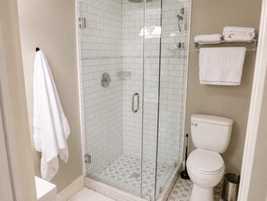 Unclassified image, 5 of 14, button - Amazing Location - Close to Union Station (Washington)