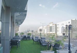 Frühstück, Mittagessen und Abendessen