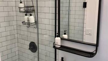Bathtub, hair dryer, towels