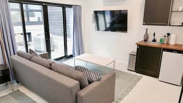 TV, offices