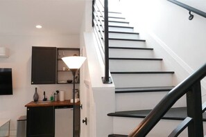 Interior - Curious Carriage Rooftop in Shaw (Washington)