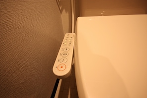 Apartment, 2 Bedrooms | Bathroom