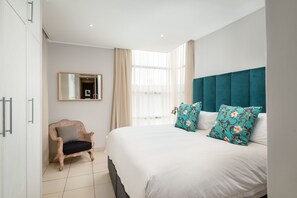 2 多间卧室、熨斗/熨衣板、WiFi、床单