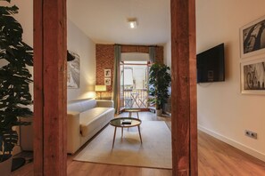 Smart TV - Tirso Design II (Madrid)