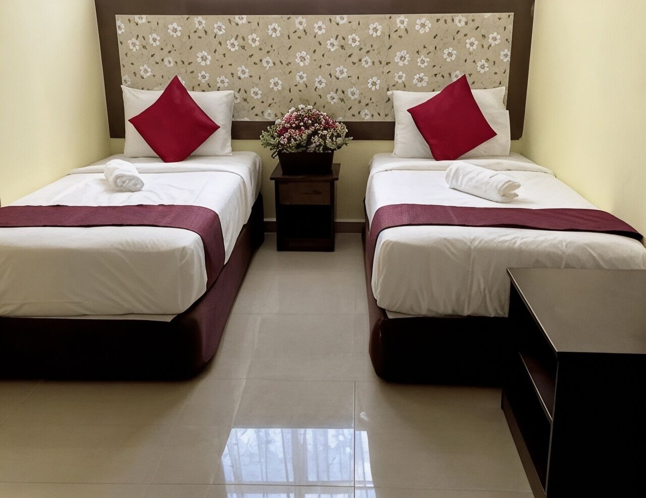 Down duvets, desk, soundproofing, iron/ironing board