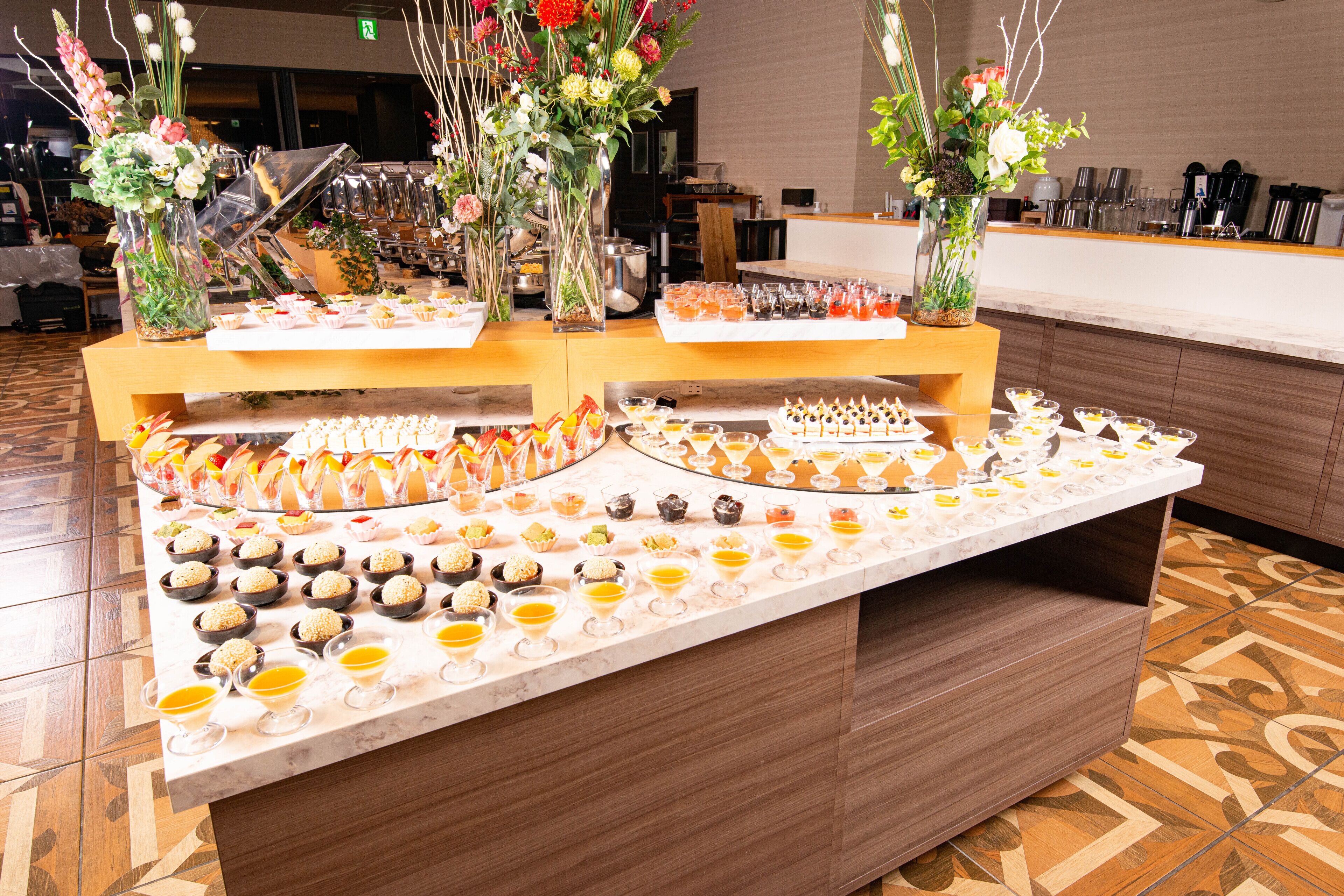 breakfast and dinner served