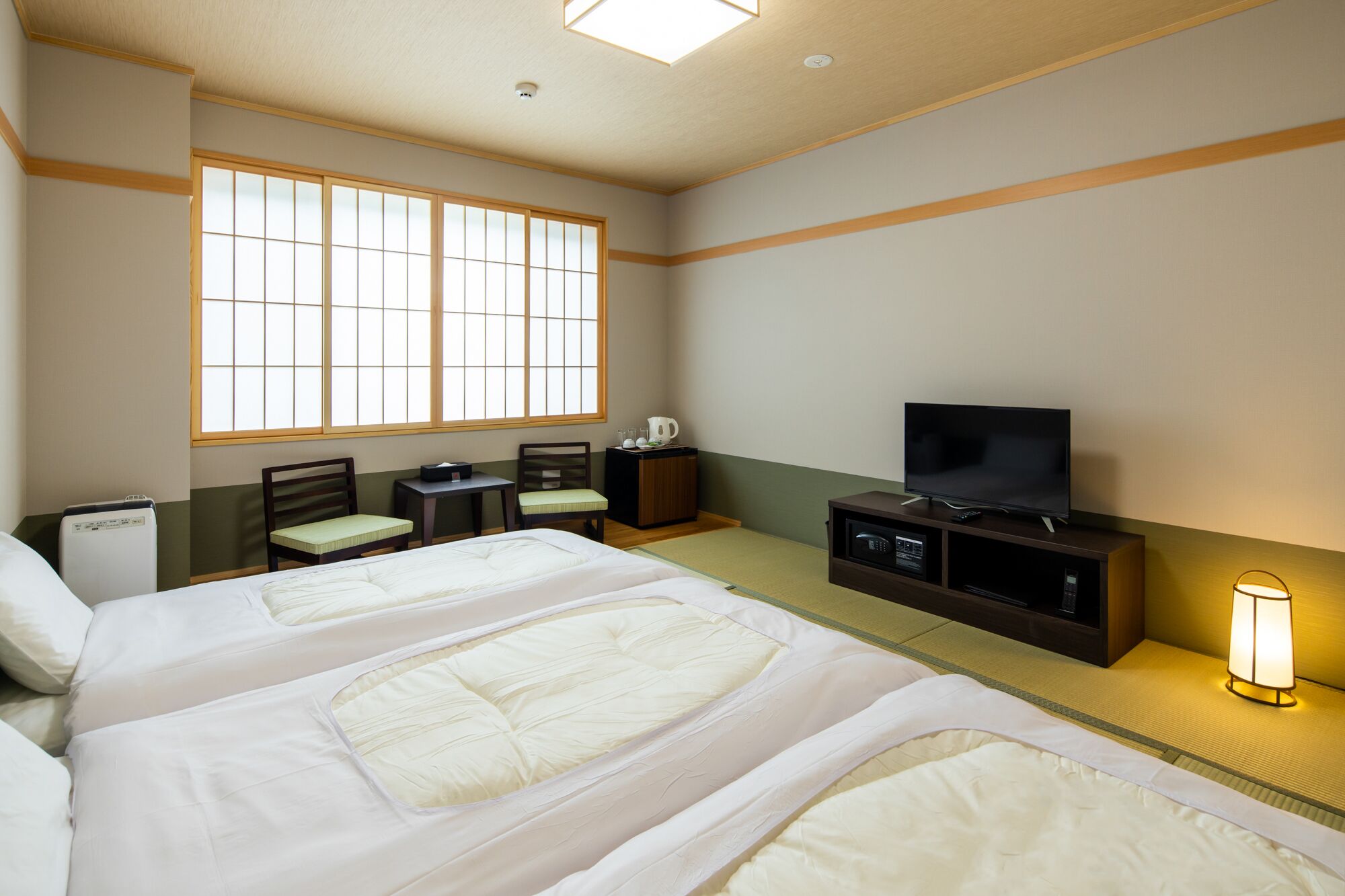 japanese room (for three people, futon is provided for number of guests paid) | room amenity