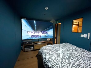 基本單棟房屋, 4 間臥室 | 卡拉 OK 房