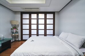 3 quartos, ferros/tábuas de passar roupa, Wi-Fi