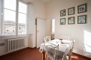 Dining - Apartment withTerrace and elevator (Firenze)