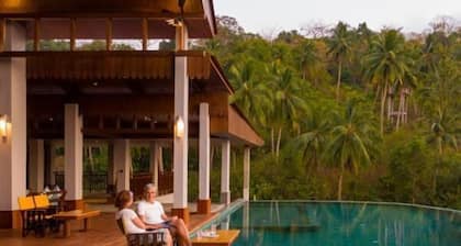 Symphony Samudra Beachside Jungle Resort And Spa