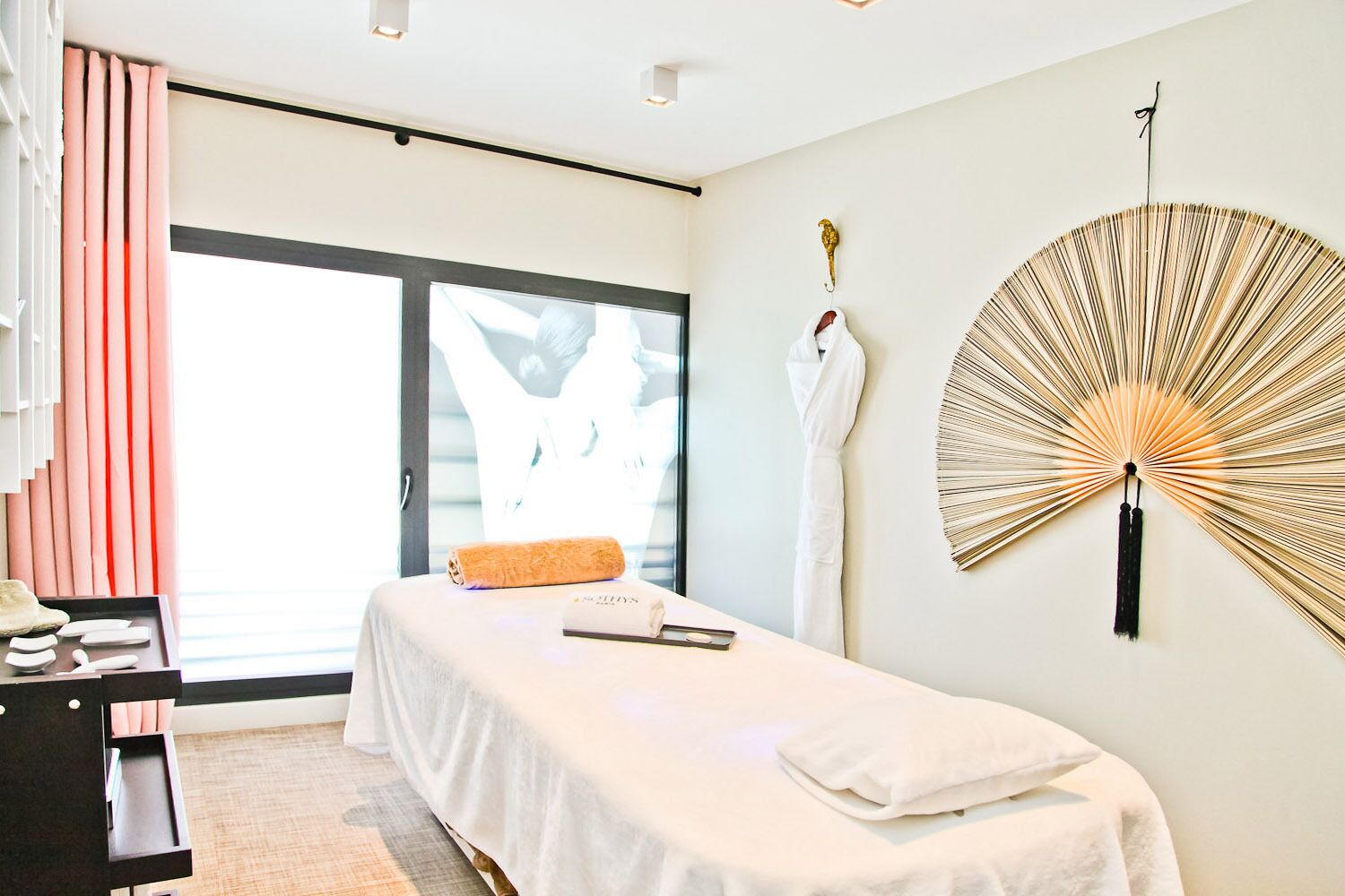 steam room, massages