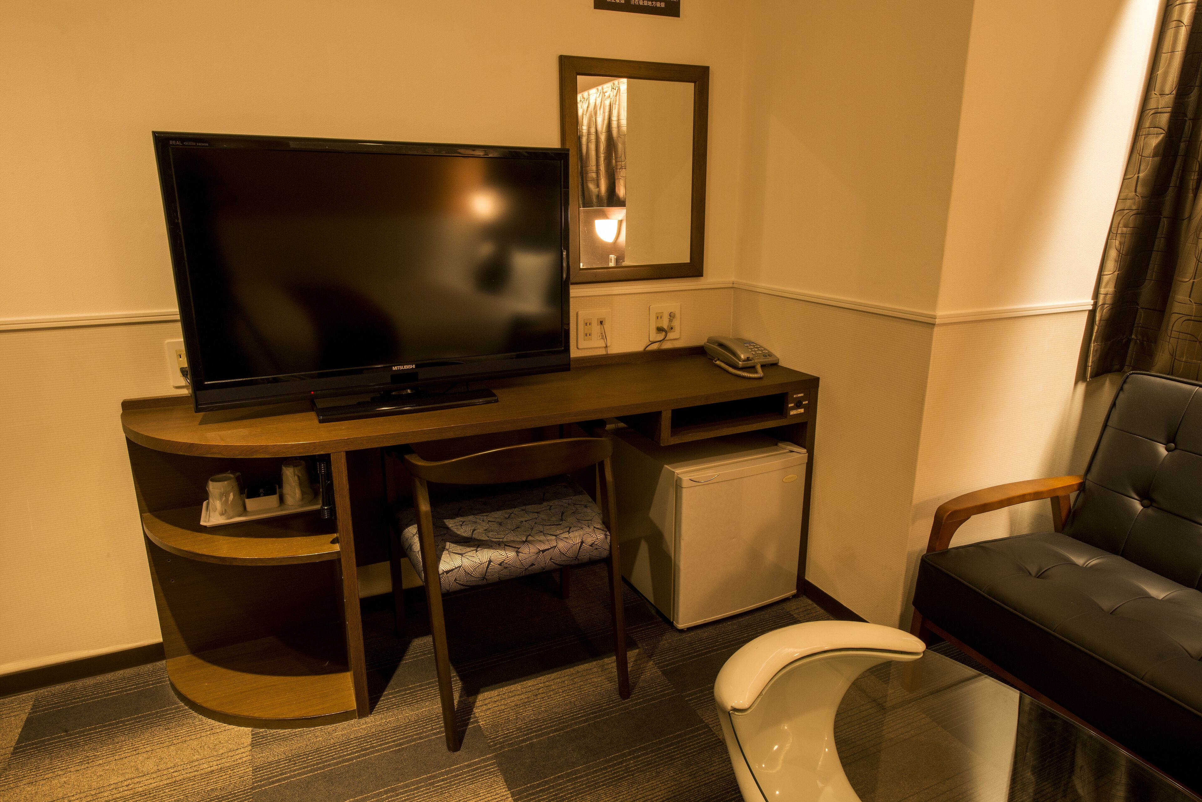 deluxe single room | room amenity